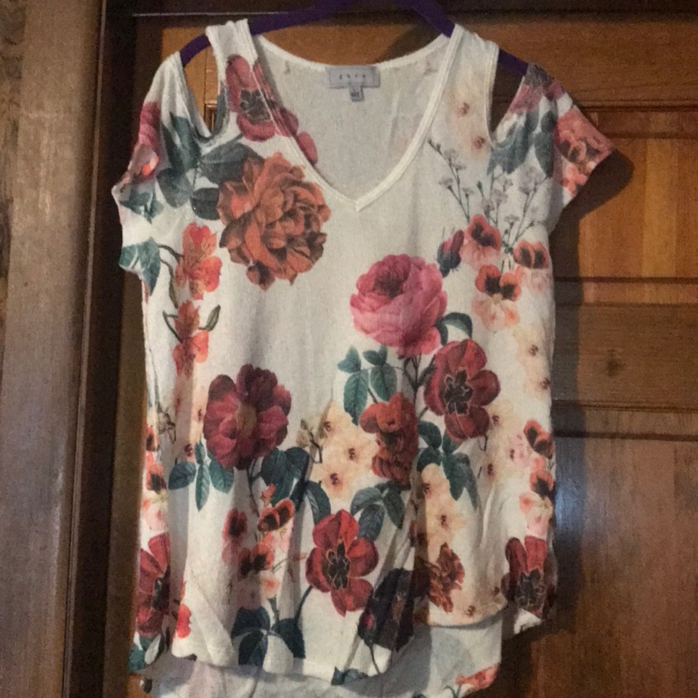 Floral Cold Shoulder